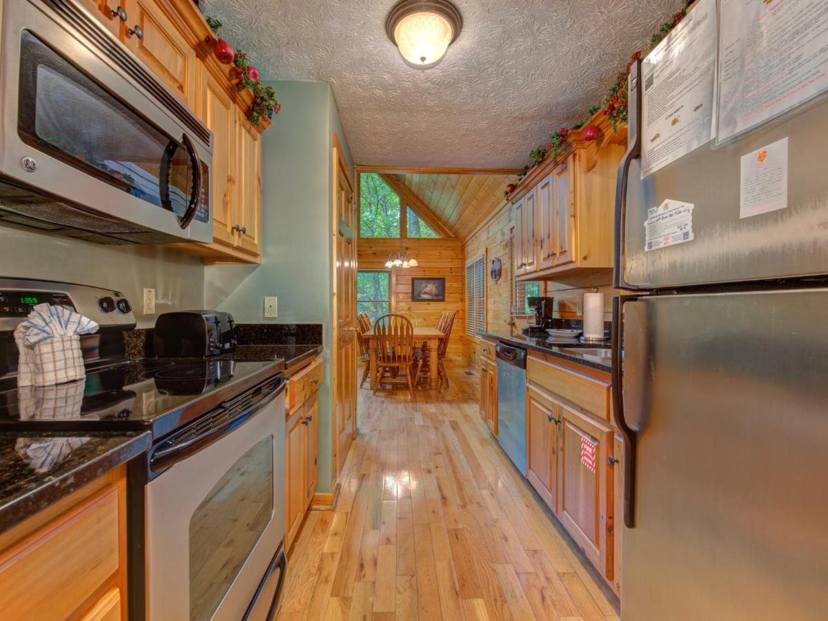 Bear'S Corner, 3 Bedrooms, Wifi, Pool Table, Hot Tub, Wifi, Sleeps 10 แกตลิงเบิร์ก ภายนอก รูปภาพ